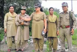  ?? NIHI SHARMA/HT PHOTO ?? Over the past eight months, the team has collected over 200 scythes from women who habitually entered the reserve, generally to collect firewood or grass.