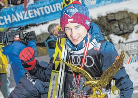  ?? FOTO: DPA ?? „Absolute Freiheit“in der Luft: Hannawald-Erbe Kamil Stoch.