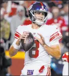  ?? The Associated Press ?? Ed Zurga
Quarterbac­k Daniel Jones and
the New York Giants are coming off a loss to the Kansas City Chiefs.