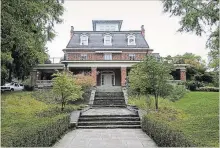  ?? JULIE JOCSAK THE ST. CATHARINES STANDARD ?? The Randwood Estate at 176 John St. in Niagara-on-the-Lake.