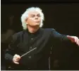  ?? Foto: Henry Lin, dpa ?? Simon Rattle dirigiert am Samstag die BR‰Sinfoniker.