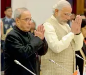  ?? — PTI ?? President Pranab Mukherjee and Prime Minister Narendra Modi during the governors’ conference at Rashtrapat­i Bhavan in New Delhi on Tuesday.