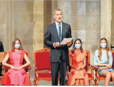  ?? LAVANDEIRA JR. / EFE ?? El Rey, durante su discurso en presencia de la reina Letizia, la princesa Leonor y la infanta Sofía.