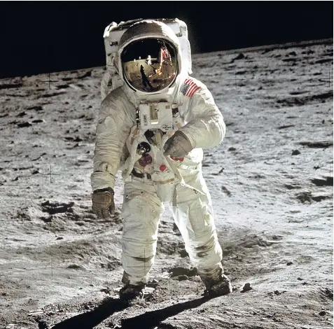  ??  ?? Neil Armstrong died following complicati­ons from heart surgery four years ago