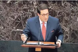  ?? AP ?? El abogado personal del presidente Donald Trump, Jay Sekulow, declaró durante el debate antes de la votación.