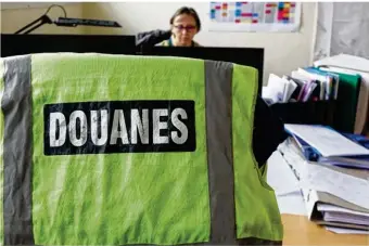  ??  ?? Le passeur a interdicti­on de paraître sur le territoire français pendant trois ans. (©Aurélia Morvan / Normandie-actu)