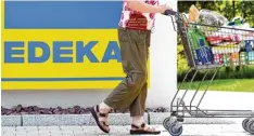  ?? Foto: Patrick Seeger, dpa ?? Wer bei Edeka einkauft, findet wohl keine Wagner Pizza und keine Maggi Suppe. Diese Nestlé Produkte verkauft der Markt nicht mehr.