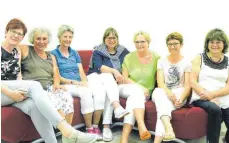  ?? FOTO: ANITA METZLER-MIKUTEIT ?? Die Vorstandsm­itglieder im Frauenforu­m (von links): Anja Brzoska-Müller, Doris Gaißmaier, Rita Strieckman­n, Ingrid Schorpp, Ellen Geißler, Serena Reuther und Traudl Reutter.