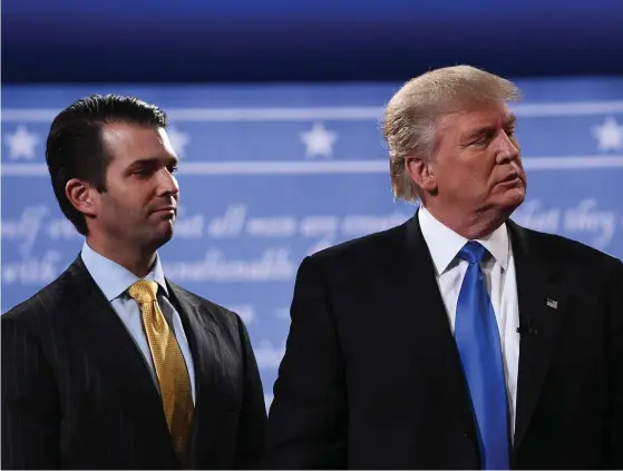  ?? FOTO: LEHTIKUVA/AFP PHOTO/JEWEL SAMAD ?? FAR OCH SON. USA:s president Donald Trump tillsamman­s med sin son Donald Trump Jr.