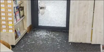  ??  ?? Thieves gained entry by smashing the front door.