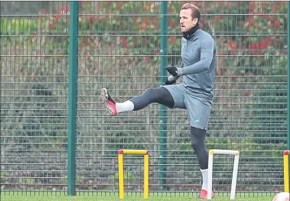  ?? FOTO: GETTY ?? Harry Kane se está recuperand­o de una grave lesión que se produjo en enero y de la que no estará listo hasta abril