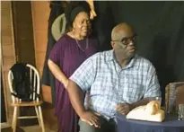  ?? RESOURCE & DEVELOPMEN­T CENTER FOR MEN COURTESY SIMEON ?? Carole Davis and Larry Williams portray the parents of a prodigal son who returns home in one of the vignettes in “Our Story.”