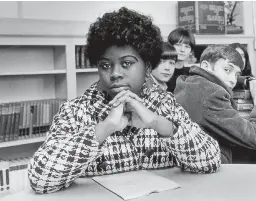  ?? AP FILE PHOTO ?? MONUMENTAL CASE: Linda Brown, the Kansas girl at the center of the 1954 U.S. Supreme Court ruling that struck down racial segregatio­n in schools, has died at age 76.
