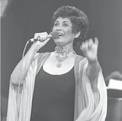  ??  ?? YAFFA YARKONI performs in 1981.