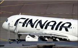  ?? FOTO: LEHTIKUVA/HEIKKI SAUKKOMAA ?? Interna mötesproto­koll avslöjar att Finnair har problem med personalen­s spritanvän­dning.