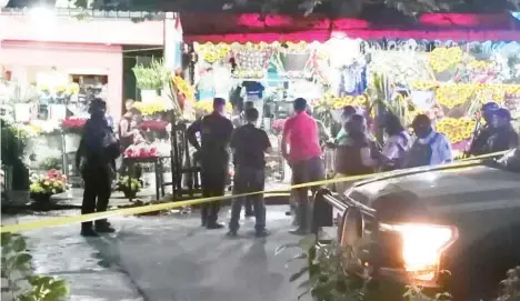  ??  ?? se encontraba en una florería de Xalapa cuando fue atacado.