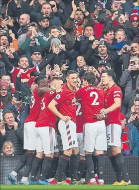  ?? FOTO: AP ?? El United se creció en el derbi de Old Trafford y se impuso al City