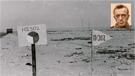  ?? FOTO VHÚ ?? Augustin Švub (ve výřezu) v roce 1943 po příjezdu do do Velké Británie. A Tobruk 1943. Snímek z úseku 502. čs. praporu, v jehož řadách tehdy Švub sloužil.