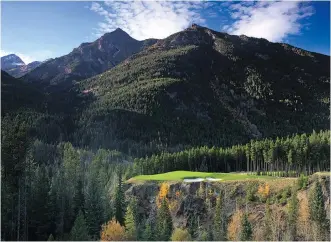  ?? TOTEM GOLF ?? Pictured is the signature sixth hole called Cliffhange­r at the Greywolf Golf Course in Panorama, B.C. Fans attending the Canadian Open this weekend in Oakville, Ont. will be able to play the hole on a simulator.