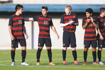  ?? Scott Strazzante / The Chronicle ?? Matthew Radzihovsk­y (25), Logan Panchot (22), Collin Liberty (21) and Amir Bashti (11) are among the players who hope to help Stanford win a fourth consecutiv­e NCAA soccer title.