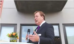  ?? STAFF FILE PHOTO ?? Boyd Simpson, head of The Simpson Organizati­on, speaks during the official opening of Market City Center, that has 125 apartment units, in 2017 in Chattanoog­a. Monthly rent prices in Chattanoog­a are up 13.2 percent compared to last year.