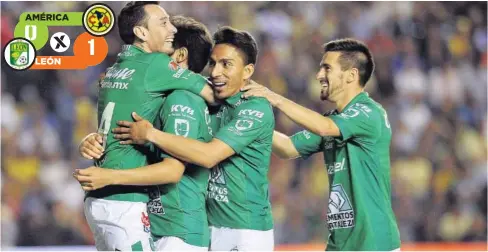  ?? FOTO: AFP ?? > Los jugadores del León festejan luego de que José Juan Macías marcara el 1-0.
