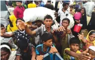  ??  ?? Les réfugiés rohingyas dans un camp au Bangladesh