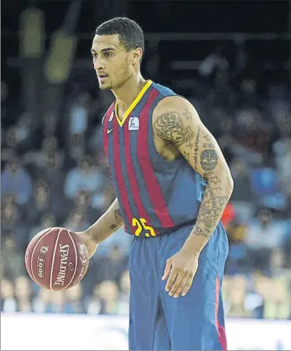  ?? FOTO: PEP MORATA ?? Edwin Jackson en su anterior etapa con el Barça. El escolta francés se ha quedado sin equipo tras su etapa en China