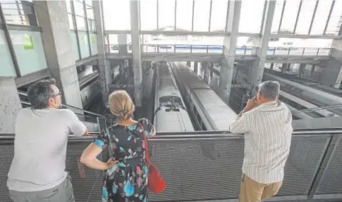  ?? // VALERIO MERINO ?? Estación de ferrocarri­l de Córdoba