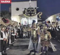 ?? ?? BAENA
Desfile procesiona­l en Baena.