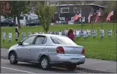  ?? MARY BULLWINKEL — THE TIMESSTAND­ARD ?? A Veterans Day salute is on display in Rio Dell on the lawn at Rio Dell City Hall.