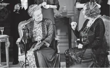  ?? Nick Briggs / Associated Press ?? Maggie Smith as the Dowager Countess, left, and Shirley MacLaine as Martha Levinson from the TV series, ‘Downton Abbey.’