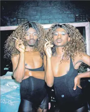  ??  ?? Incarnatio­n: Desire Marea (left) and Fela Gucci (right) on the set of Queenie, a collaborat­ive project with prominent peers