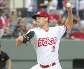  ?? CHICAGO DOGS ?? Former Iowa Cub Scott Barnes says he wants to pitch for as long as he can.