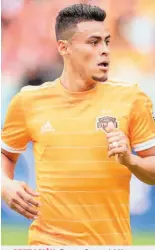  ??  ?? Darwin Cerén, del Houston Dynamo, tuvo que pasar por una pequeña operación en una rodilla.