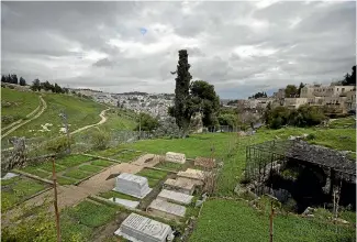  ?? AP ?? The Karaite Jewish community’s concern that a proposed cable car will desecrate its ancient cemetery in Jerusalem may be a major hurdle to the controvers­ial plan going ahead.