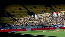  ?? PHOTO: FAIRFAX NZ ?? Empty seats are now a common sight during the annual Wellington Sevens tournament at Westpac Stadium. Sports administra­tor Martin Snedden believes these half-full crowds are hurting the event’s reputation.