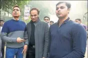  ?? SONU MEHTA/HT ?? Shahid Balwa (left), promoter of DB group and an accused, after his acquittal outside the court in New Delhi on Thursday,