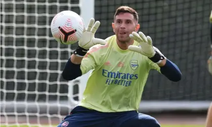  ??  ?? Emiliano Martínez, training at Arsenal this week, wants to be a regular starter this season. Photograph: Stuart MacFarlane/Arsenal FC/ Getty Images
