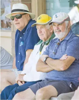  ??  ?? Above: Watching Warragul in action on Saturday are (from left) club president David Gatewood, Brian Kennedy and John Woods.