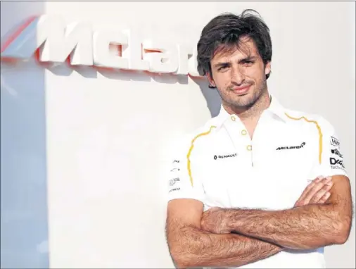  ??  ?? NUEVO RETO. Después de pasar por Toro Rosso y hacer una buena temporada en Renault, Carlos Sainz afronta un gran desafío con McLaren.