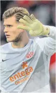  ?? ARCHIVFOTO: DPA ?? Ihn sieht ProKA-Mitinitiat­or Thomas Deutsch als Musterbeis­piel: Loris Karius (hier noch im Trikot des Bundesligi­sten Mainz) aus Mettenberg spielt mittlerwei­le beim FC Liverpool.