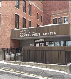 ?? MELISSA SCHUMAN — MEDIANEWS GROUP FILE ?? The Rensselaer County Government Center building in downtown Troy.