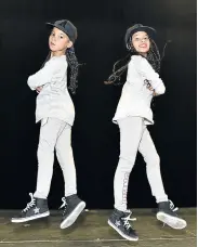  ?? Picture:EUGENE COETZEE ?? DOUBLE TAP: Hip hop twins Alicia and Angelica Beaton, 10, from the Portia Appolis Dance Studio in Salsonevil­le, are performing at the Friendly City Dance Festival