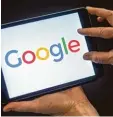  ?? Foto: dpa ?? Konzerne wie Google verdienen mit Tex ten und Bildern viel Geld.