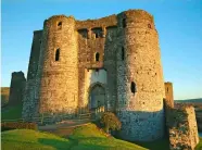  ?? ?? FORT ON FILM
The Norman castle at Kidwelly is the first fortress you see in Monty Python and the Holy Grail.