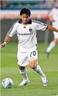  ?? ?? el exjugador guatemalte­co durante su etapa con el LA Galaxy