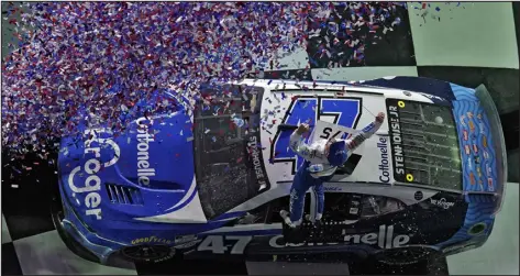  ?? CHRIS O’MEARA — THE ASSOCIATED PRESS ?? Ricky Stenhouse Jr. celebrates after winning the Daytona 500 on Sunday at Daytona Internatio­nal Speedway.