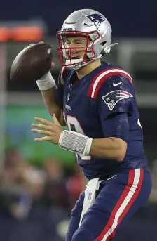  ?? AP fiLE PHotoS ?? TYPICAL REX: Former Jets coach and current ESPN analyst Rex Ryan called Pats quarterbac­k Mac Jones, right, a ‘peashooter’ when explaining why the team has no chance to make the playoffs this season.