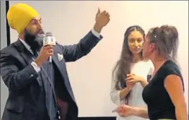  ??  ?? The woman stormed off after Jagmeet Singh kept saying ‘we will not be intimidate­d by hate’.